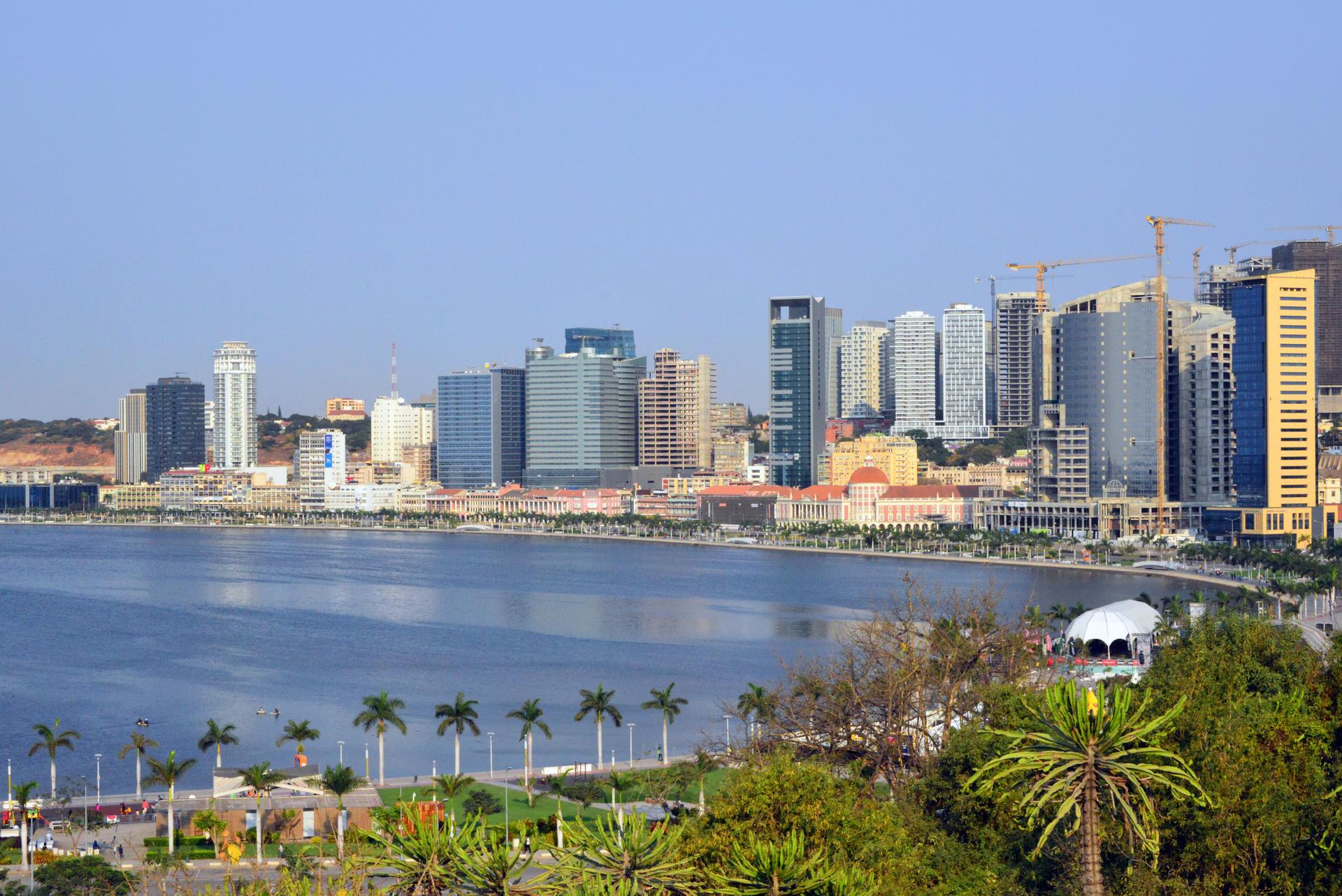 Luanda Bay - panorama of the waterfront avenue, Avenida Marginal / 4 de Fevereiro - skyline, Angola